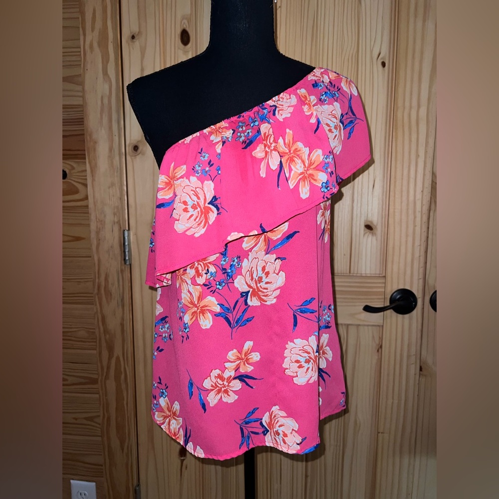 Lily White Off Shoulder, One Shoulder top